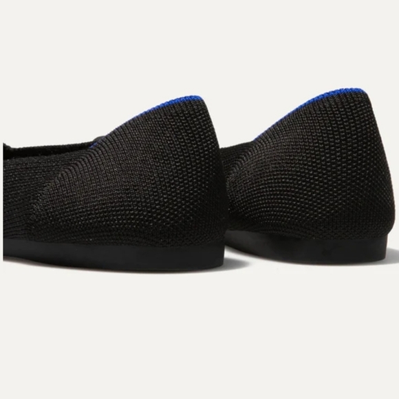 Rothy's Women's Rothy's Black Solid Pointed-Toe Flats - 6.5 - Picture 10 of 10